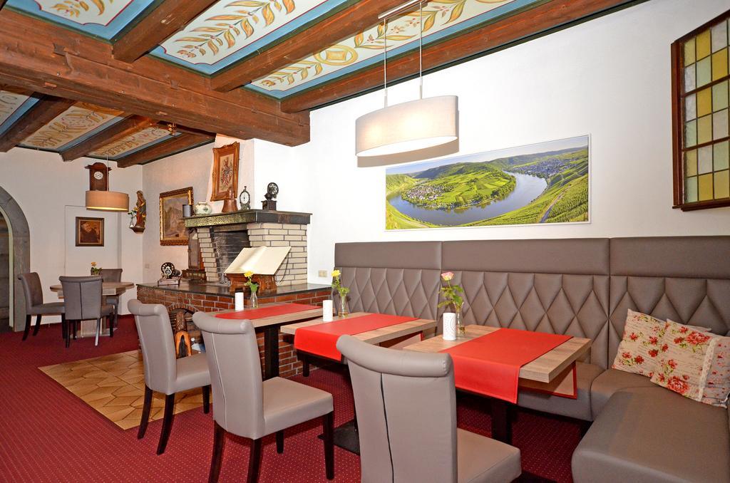 Moselromantik Hotel Weissmuehle Cochem Bagian luar foto